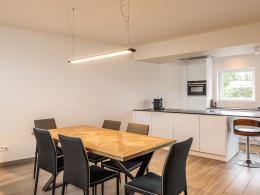 Rabbit 1 eettafel